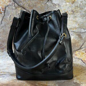 Louis Vuitton Epi Noe Shoulder Bag Noir Black M59002